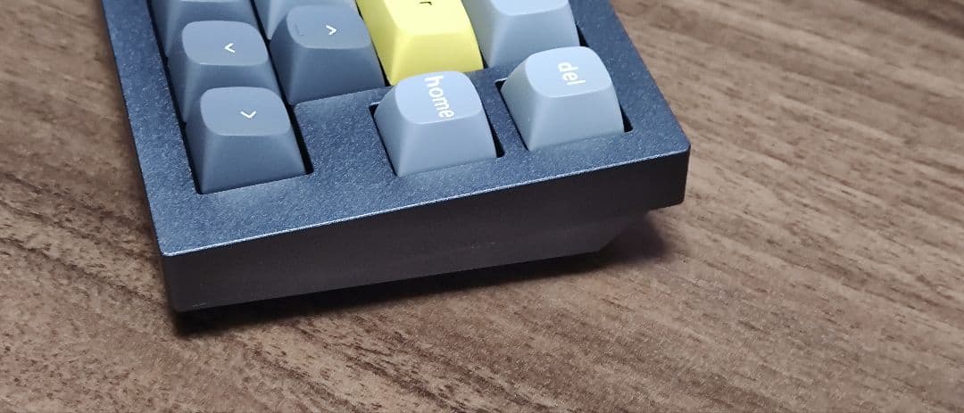 【超美品】Keychron Q9 コンパクト60％サイズ・メカニカルキーボード