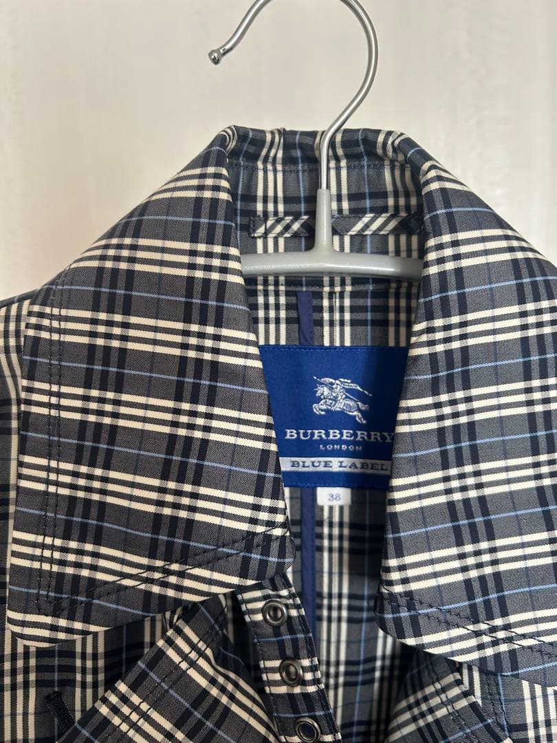 バーバリー　ブルーレーベル　チェック柄トレンチコート