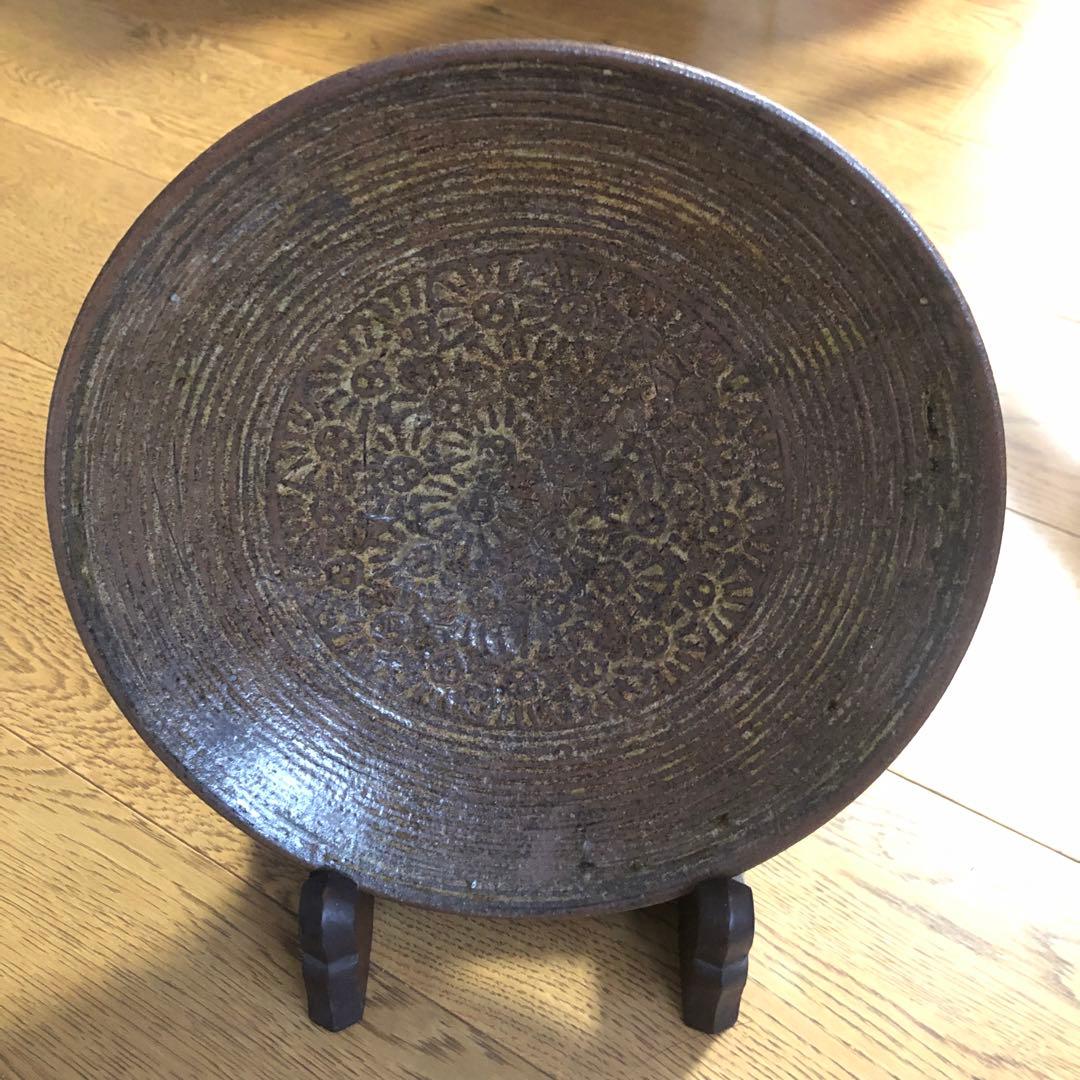 骨董品　皿とディスプレイスタンド
