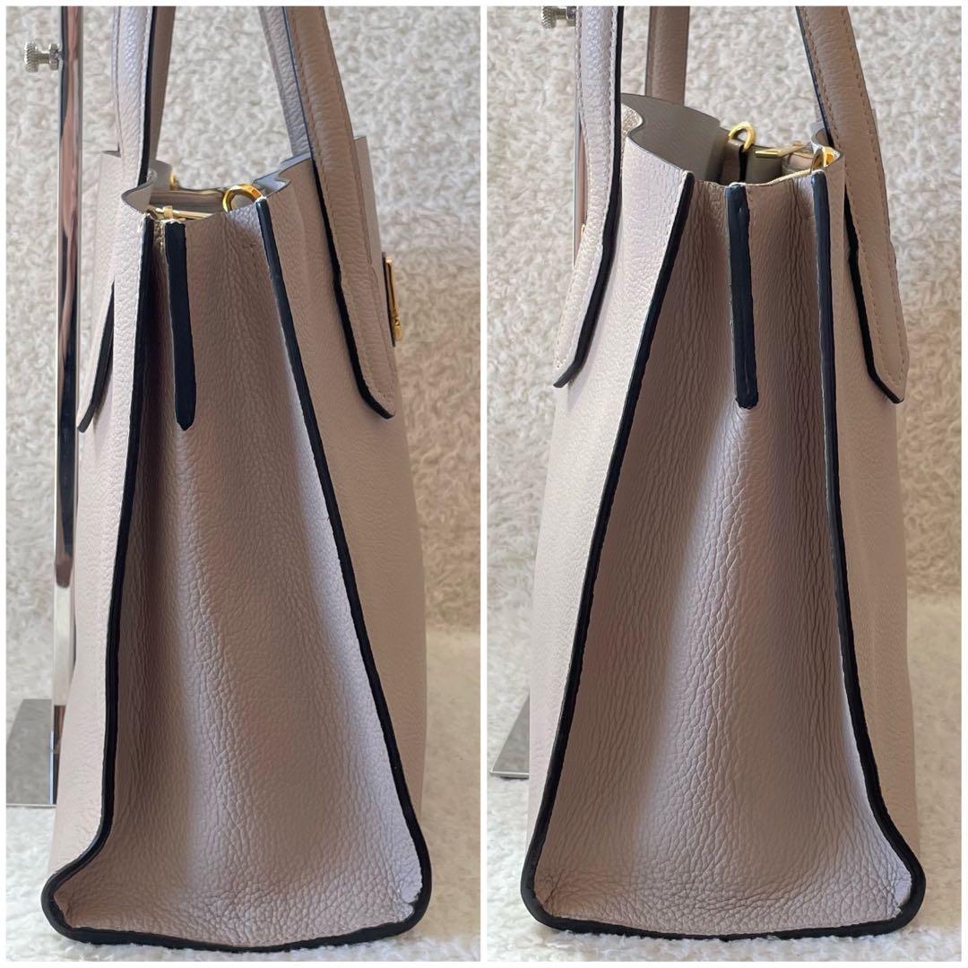 FURLA トートバッグ 2way ショルダーバッグ 肩掛け ベージュ系