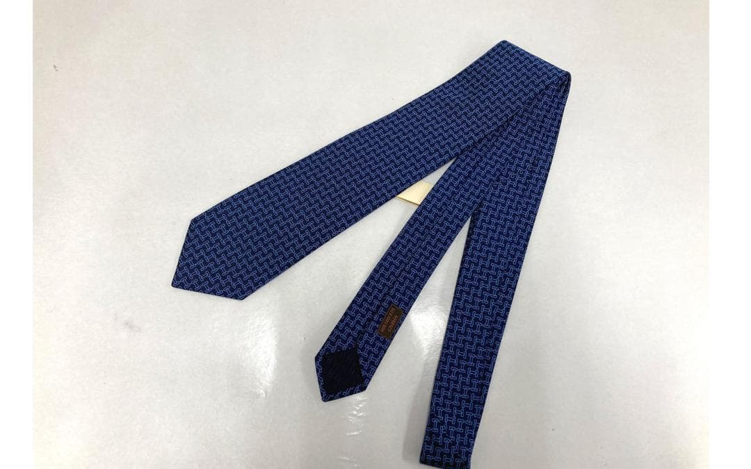 HERMES（エルメス） ネクタイ 幾何学模様 箱付き