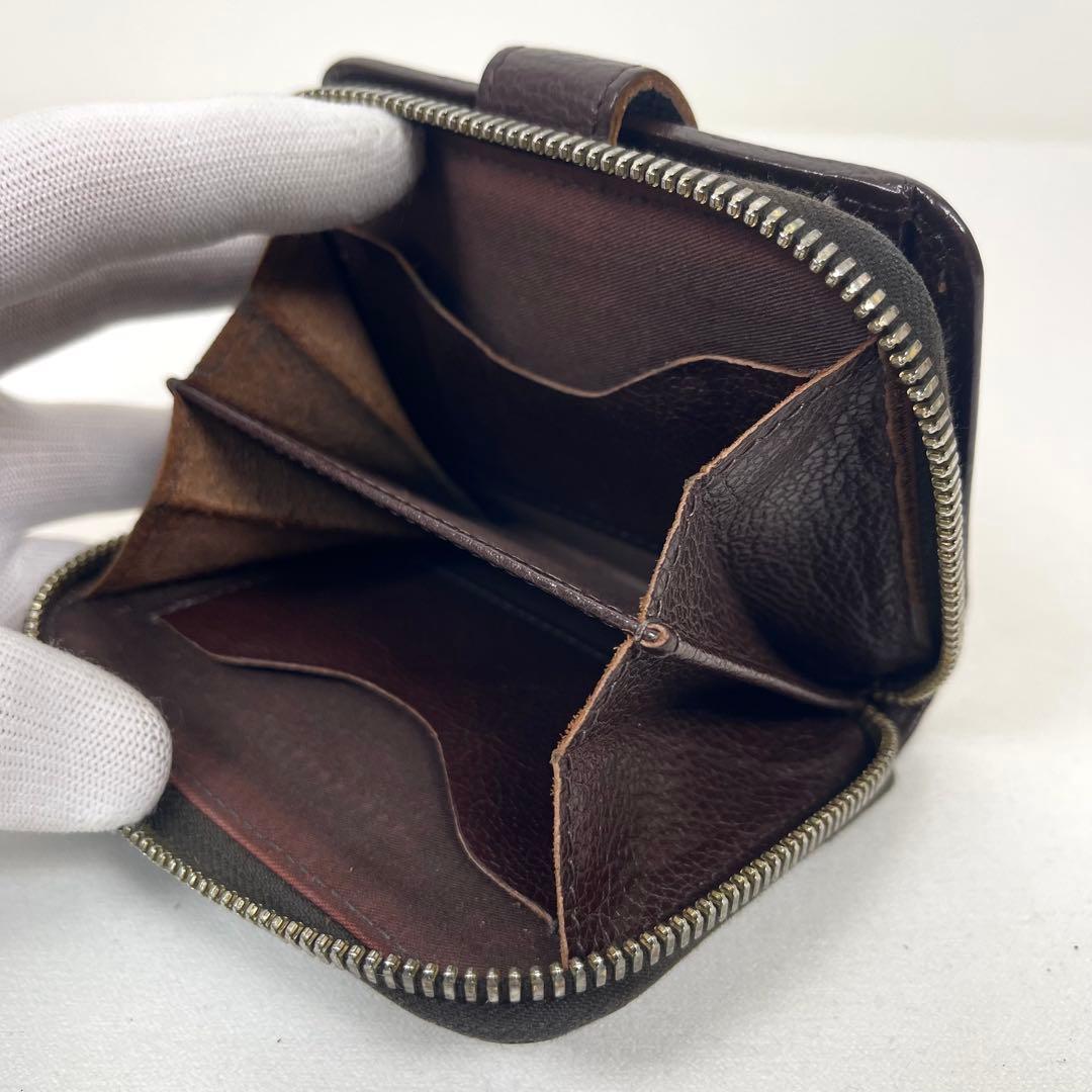 イルビゾンテ　二つ折り財布　ラウンドファスナー　コンパクトウォレット　本革　ロゴ