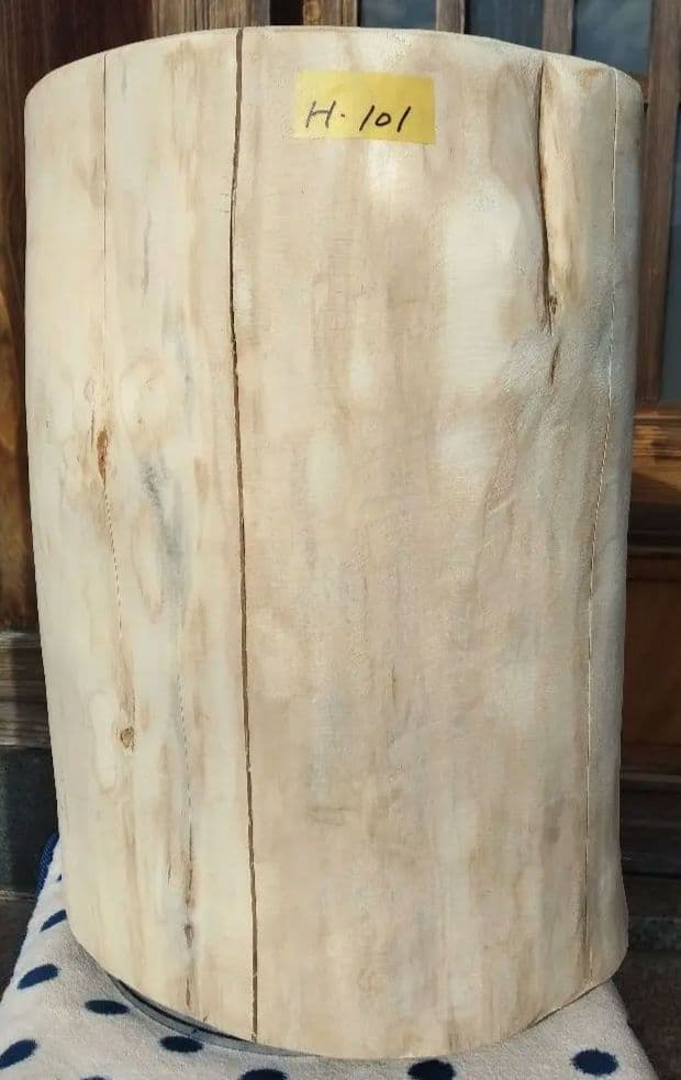 【H-101】 ヒノキ　檜　丸太　椅子　イス　テーブル　花台　飾り台　送料無料