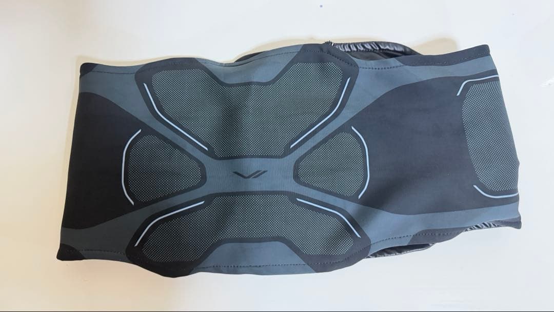 【中古】シックスパッド コアベルト 2 専用コントローラー付