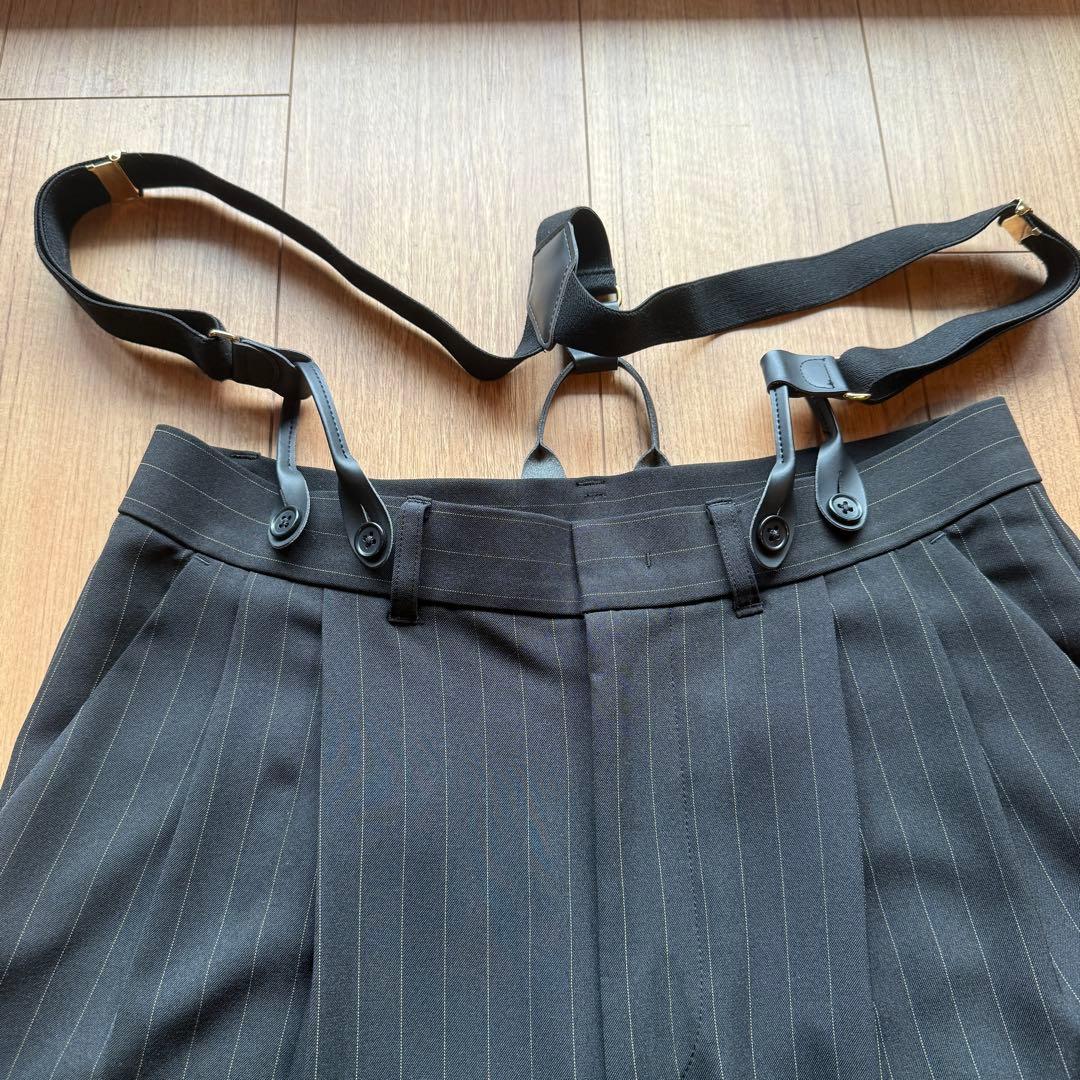 美品　カレンソロジー　黒ピンストライプ　サスペンダーパンツ　フリーサイズ