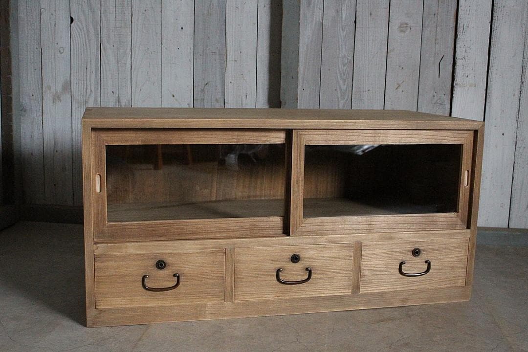 古いガラス戸棚×木製小引き出し3杯　ローチェスト　食器棚　古家具