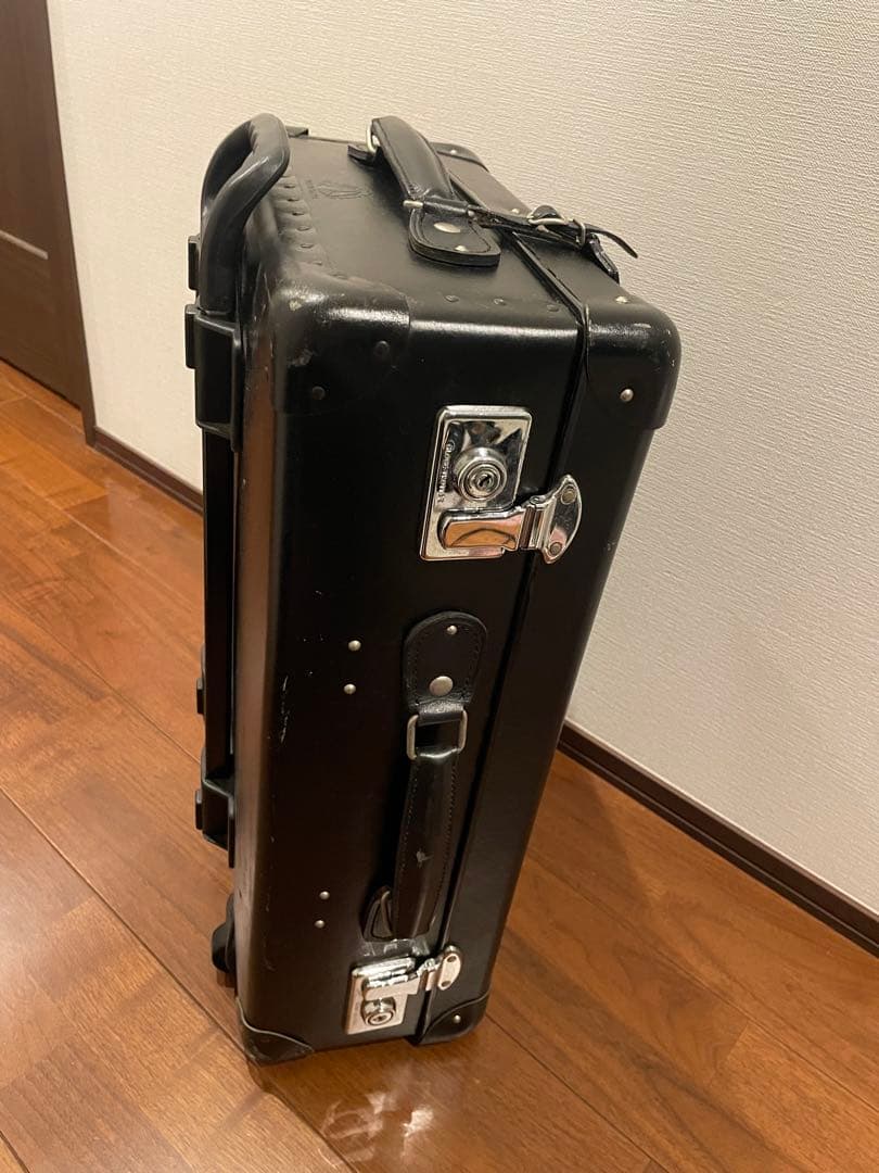 グローブトロッター キャリーケース