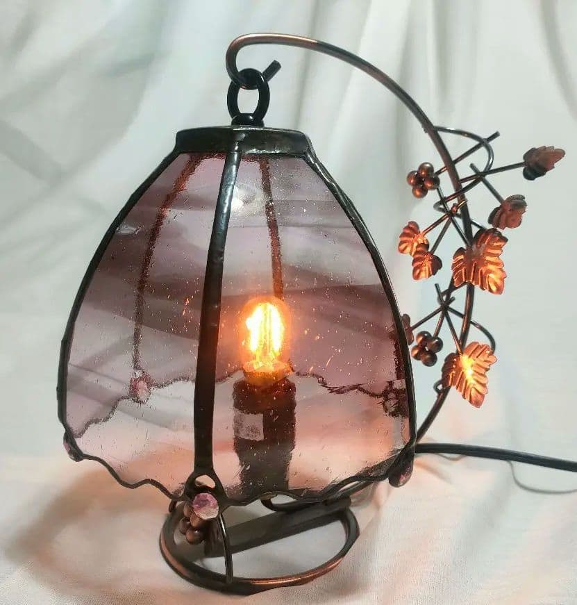 新品 ステンドグラス ランプ ランバーツ