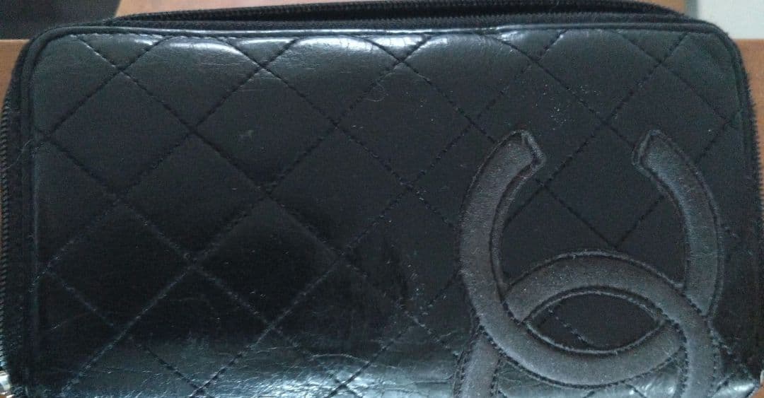 CHANEL キルティング 長財布 黒