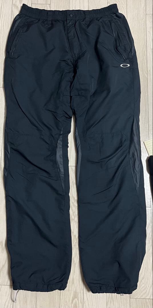 shu　00s oakley nylon pants