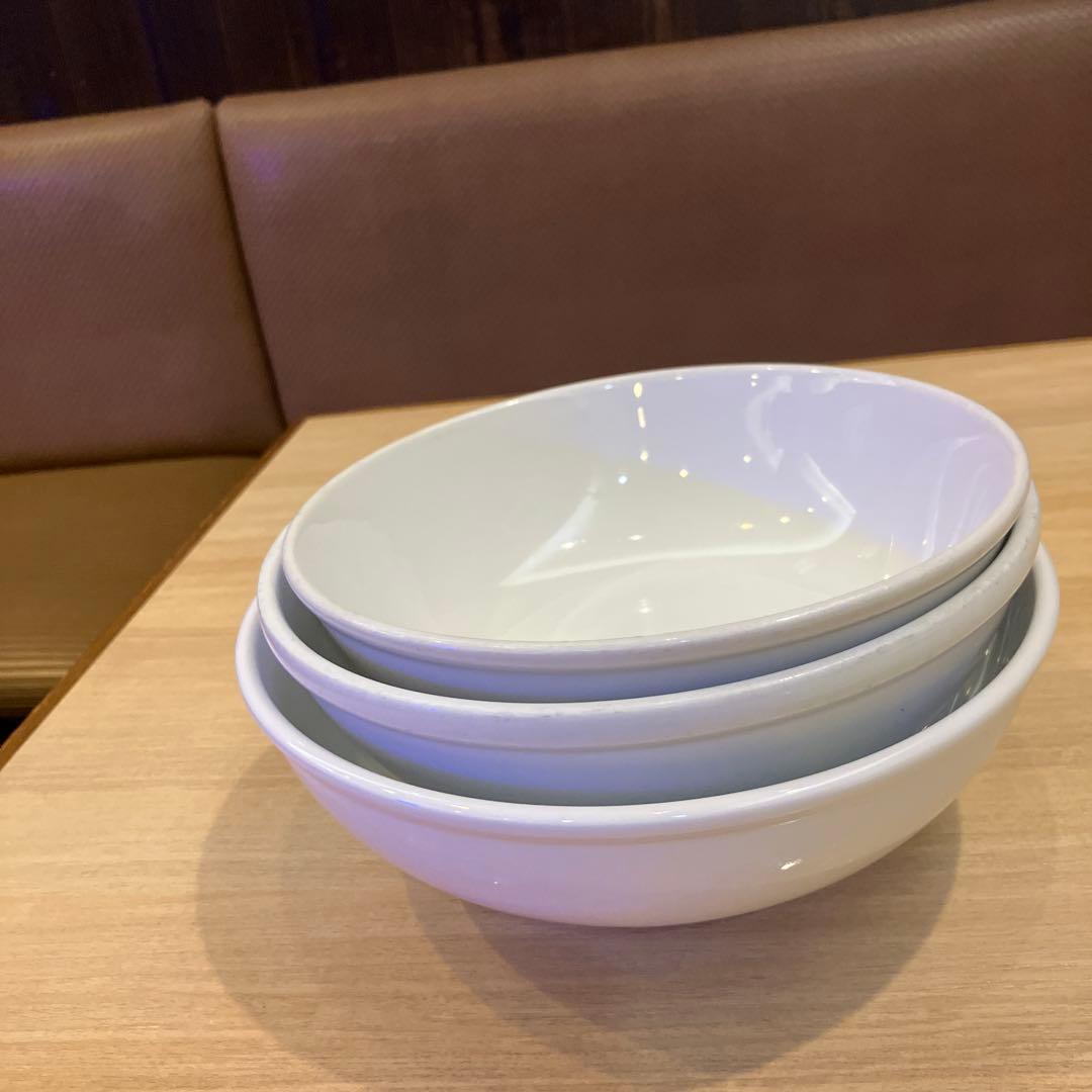 業務用ホワイト陶器どんぶりと皿　計80枚