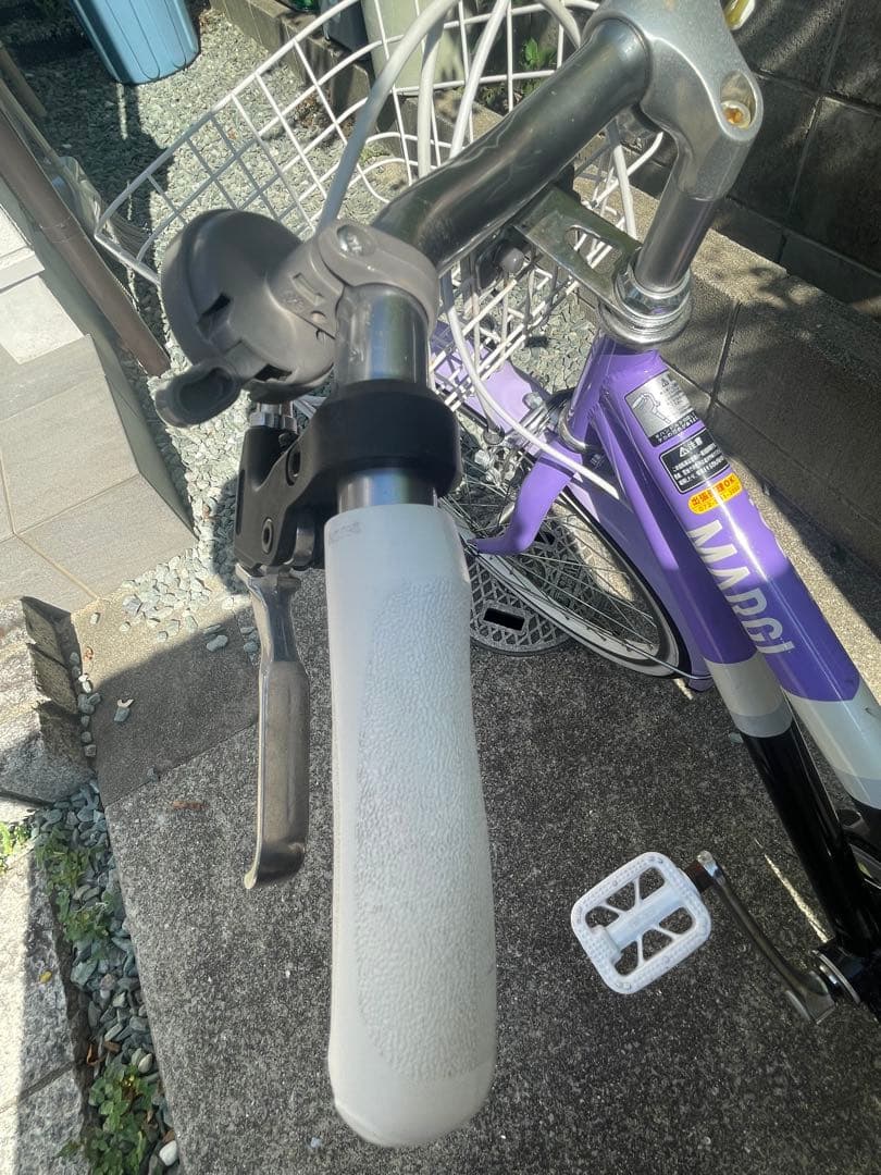 女の子　Margi 子供用自転車　22インチ　ラメパープル