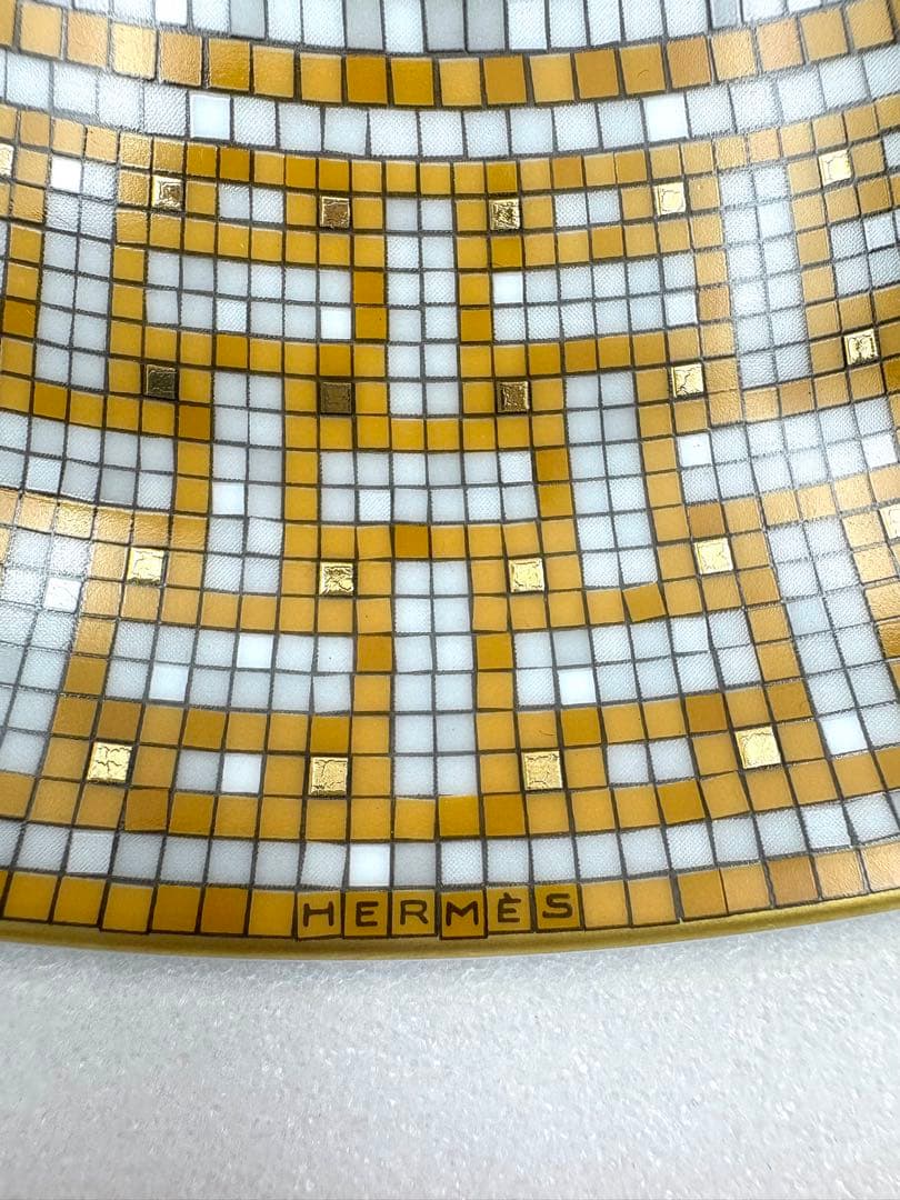 エルメス　モザイク ヴァンキャトル　ゴールドプラチナ　タルトプレートペア　箱付き