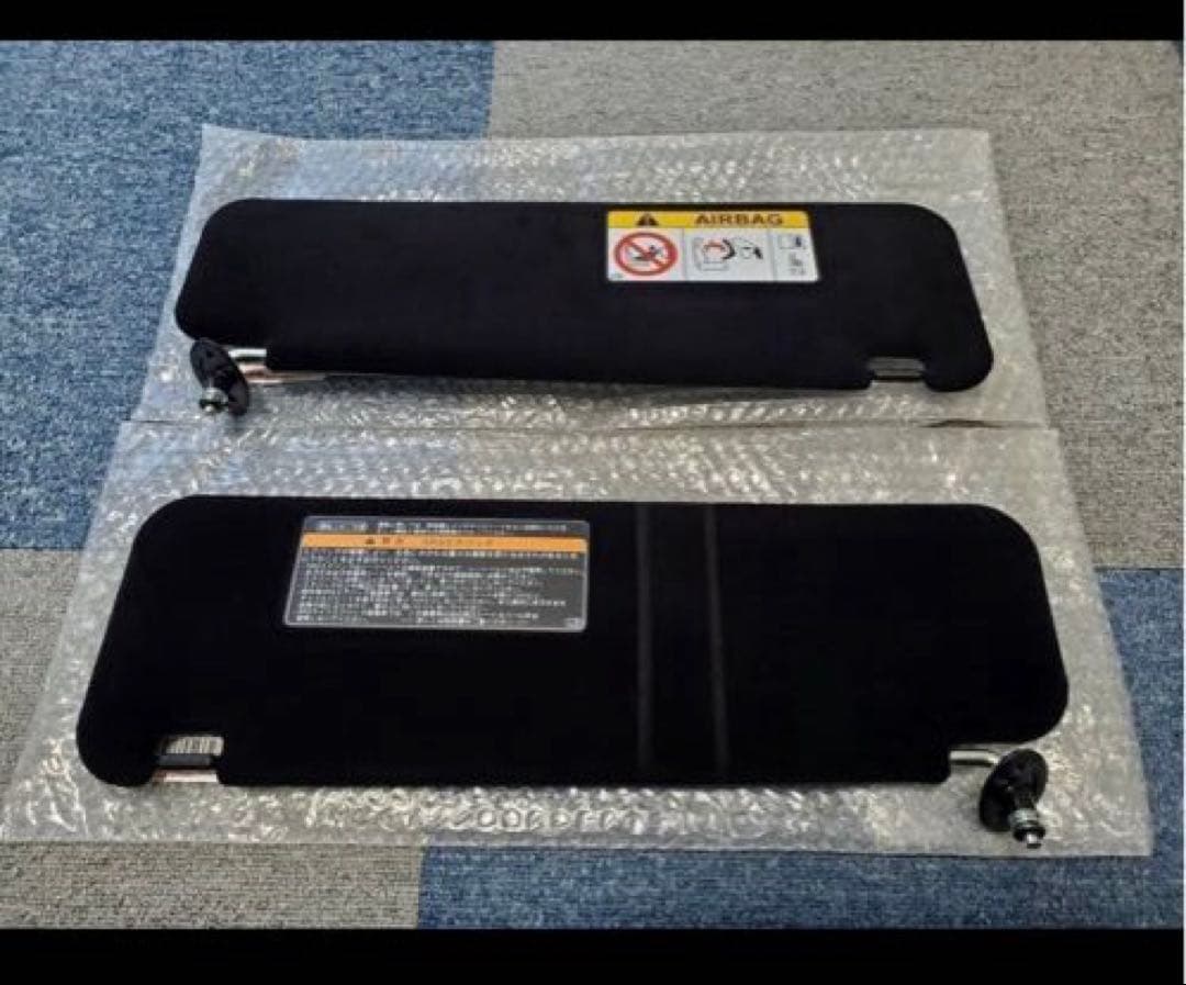 新品トヨタ純正200系ハイエース ダークプライム2　サンバイザー標準ナロー用　黒