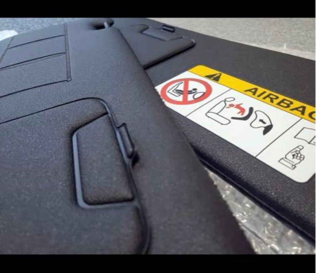 新品トヨタ純正200系ハイエース ダークプライム2　サンバイザー標準ナロー用　黒