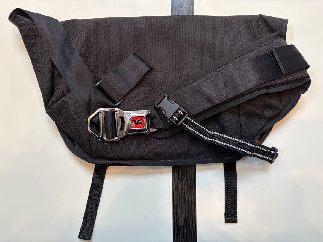 【美品】CHROME メッセンジャーバッグ ミニメトロ 黒/赤