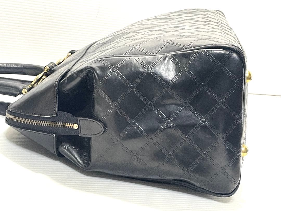 ヴェルサーチェ ハンドバッグ ボストンバッグ 2way ロゴ型押し黒 ゴールド