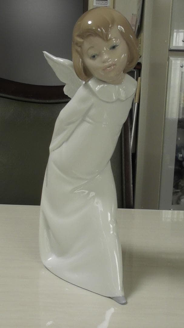 LLADRO　リヤドロ【天使の考え事（わかってきたぞ）】２　リアドロ　Ｌ021