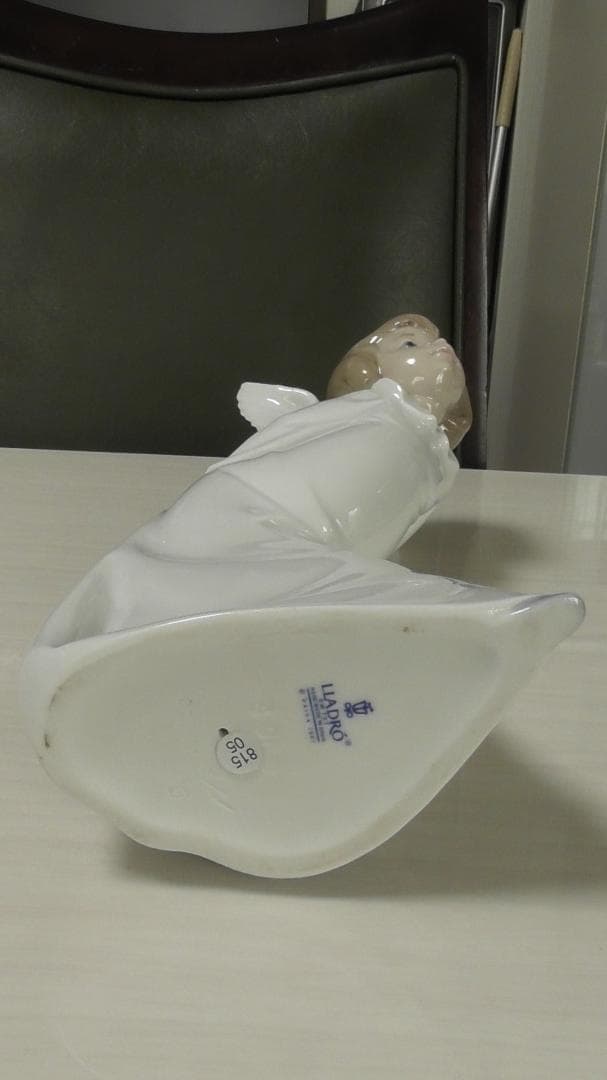 LLADRO　リヤドロ【天使の考え事（わかってきたぞ）】２　リアドロ　Ｌ021