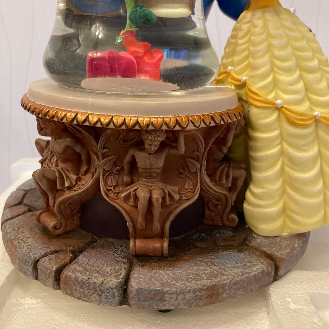 ディズニー　スノーグローブ美女と野獣