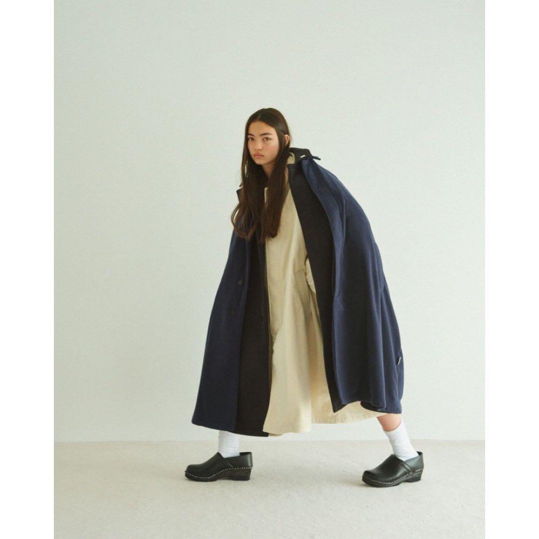 SFC SOUTIEN COLLAR COAT（ステンカラーコート）　ピンズ付き