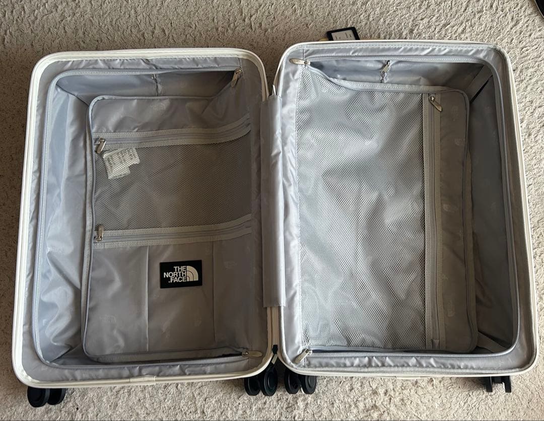 THE NORTH FACE キャリーケース　スーツケース　24インチ