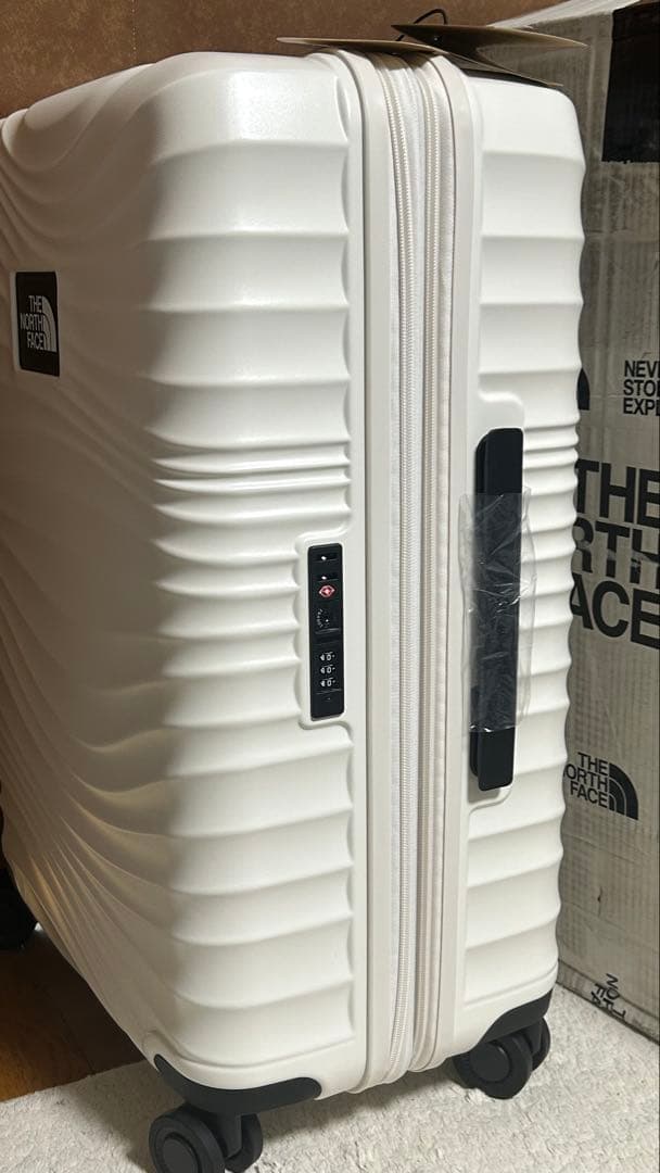 THE NORTH FACE キャリーケース　スーツケース　24インチ