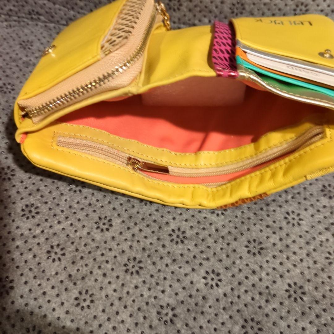 ✨新品未使用　LULUCK コンパクト財布