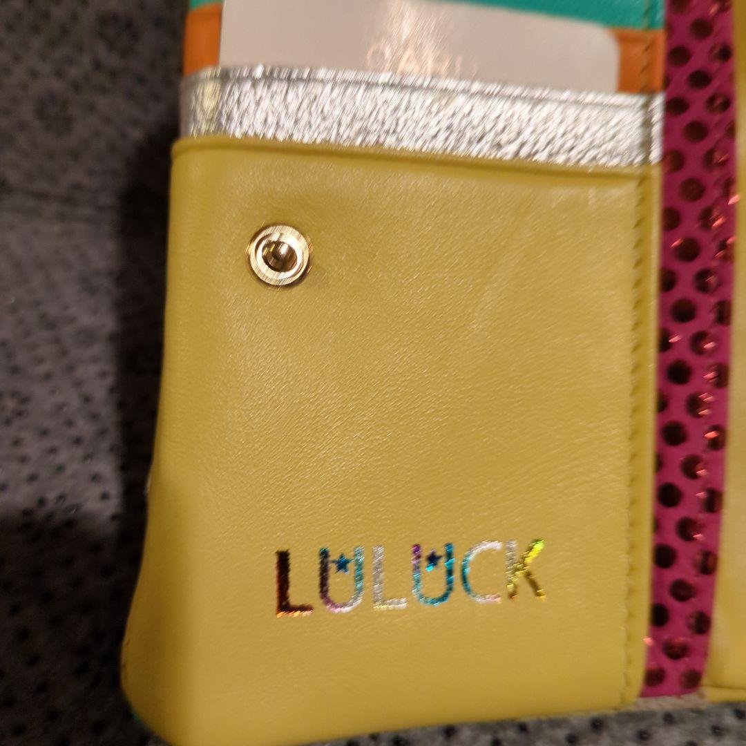 ✨新品未使用　LULUCK コンパクト財布