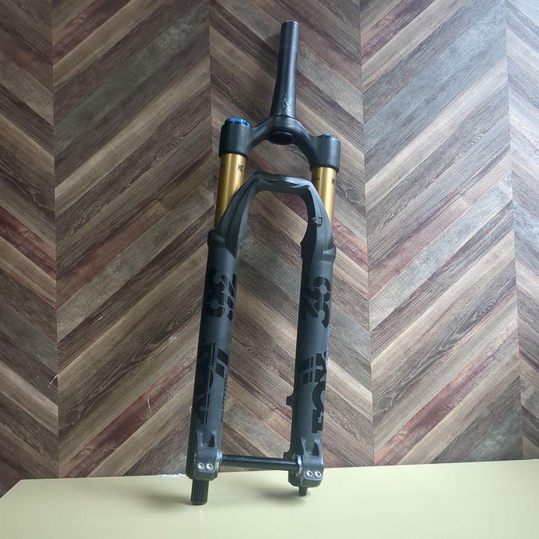 foxサスペンションフォーク ブラック/ゴールド