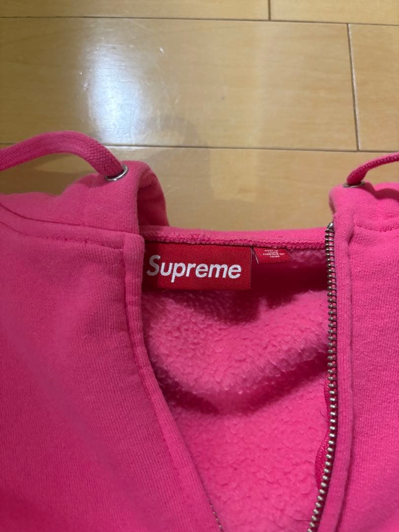 Supreme パーカー ピンク ロゴプリント