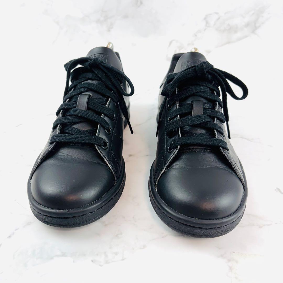 《美品》adidasスタンスミス FX5499 23.0