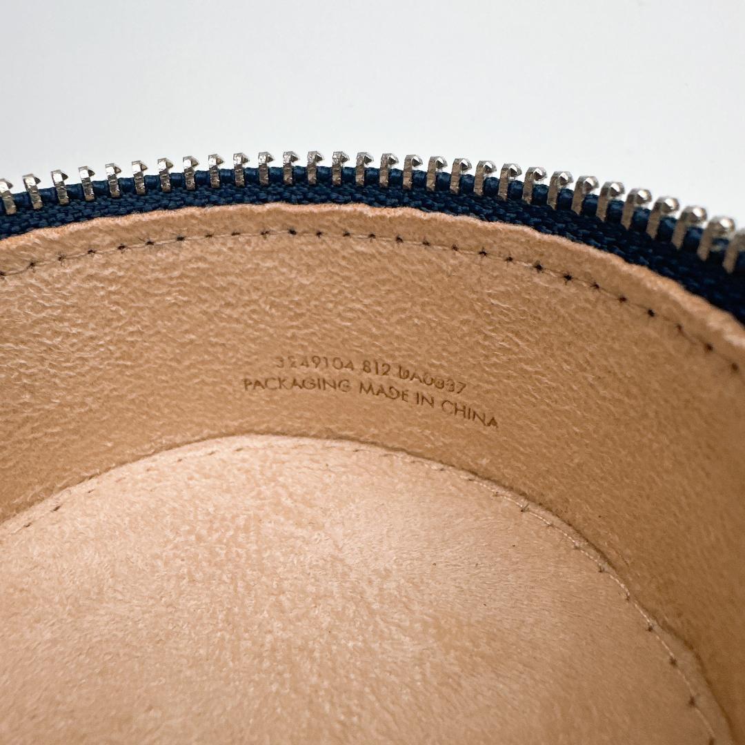 新品未使用お値下げ！ルイヴィトン イヤホンケース SK-02607