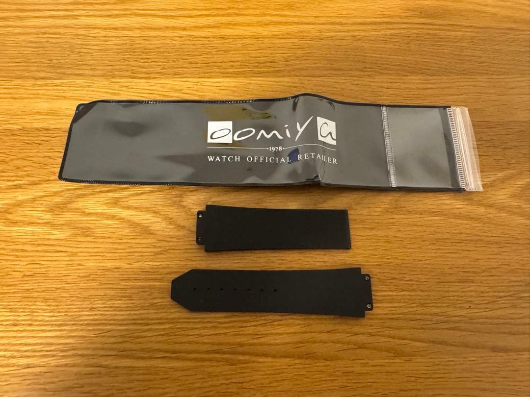 HUBLOT クラシック・フュージョン ラバーベルト