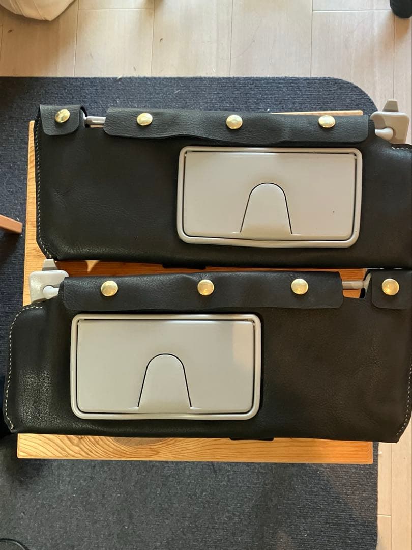 【chouchou】ジムニーJB64/JB74用サンバイザーレザーカバー