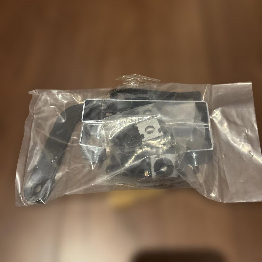 デリカD:5(3DA-CV1W)JASPER 赤 アクセサリー 未使用