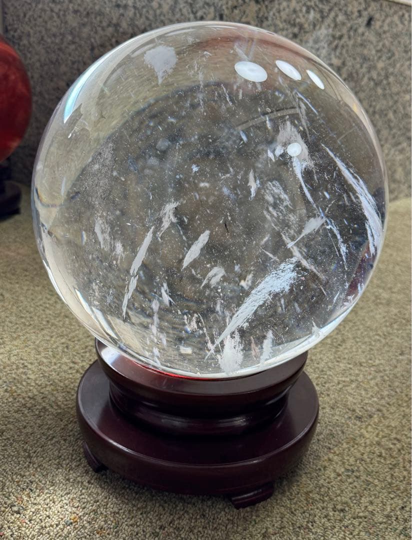 水晶玉(台座付き) 巨大大玉　30cm / 30kg