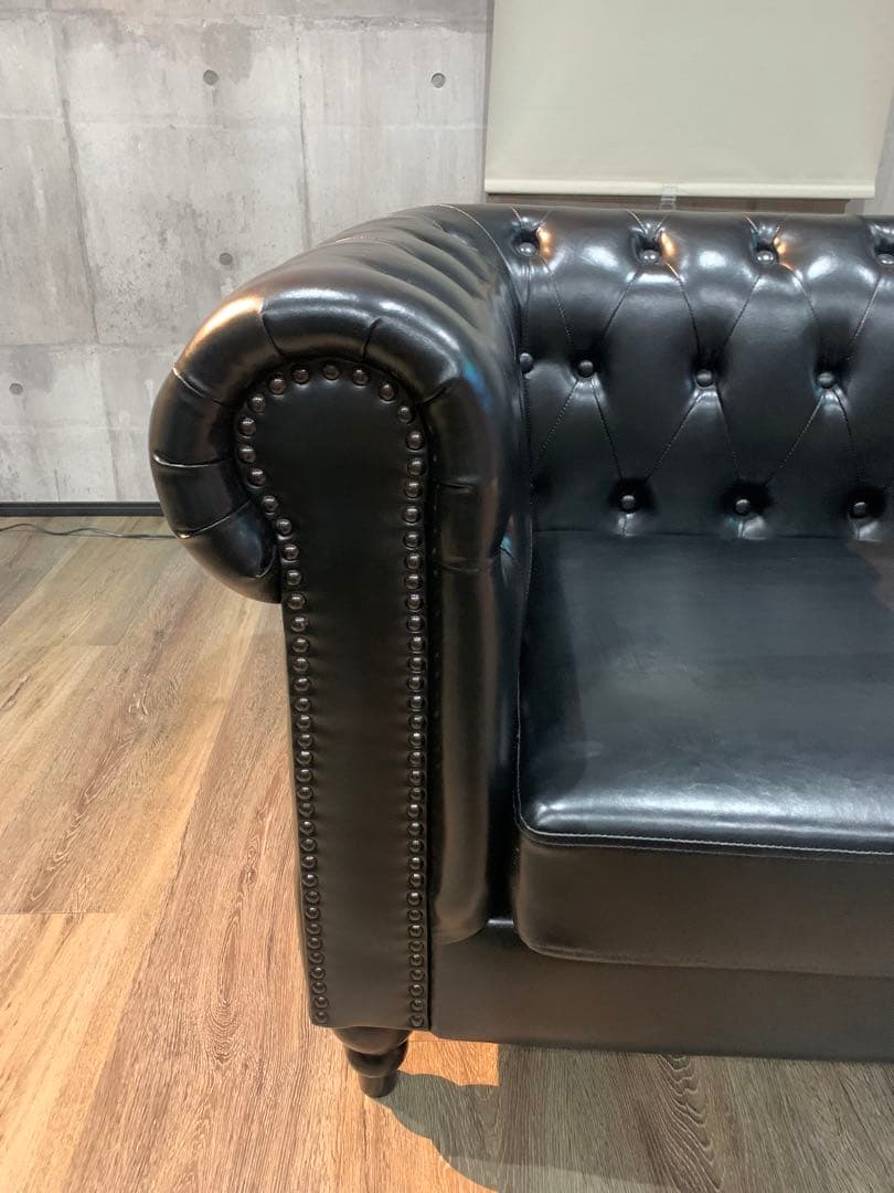 チェスターフィールドソファ 2人掛け