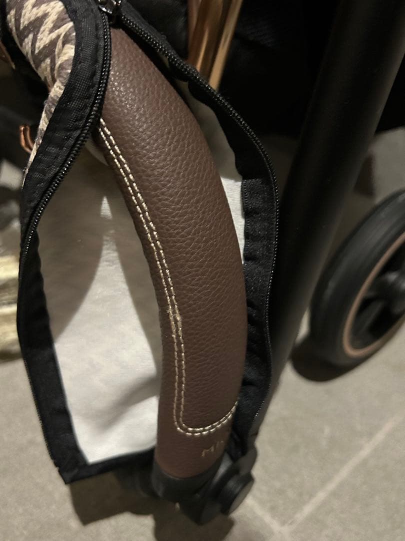 cybex Mios ベビーカー ブラック・ローズゴールド