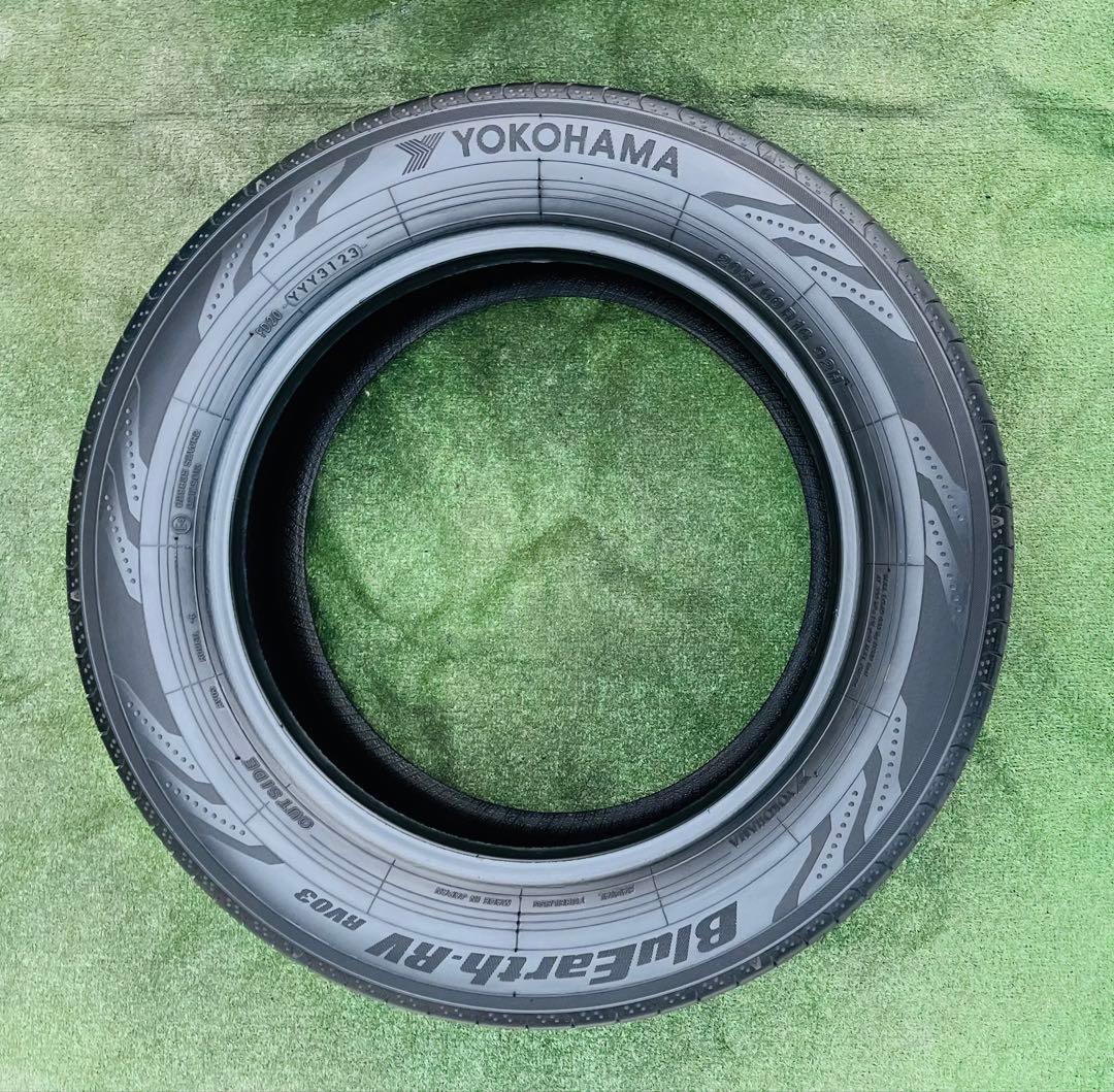 205/60R16,YOKOHAMA BluEarth-RV 3.2023年