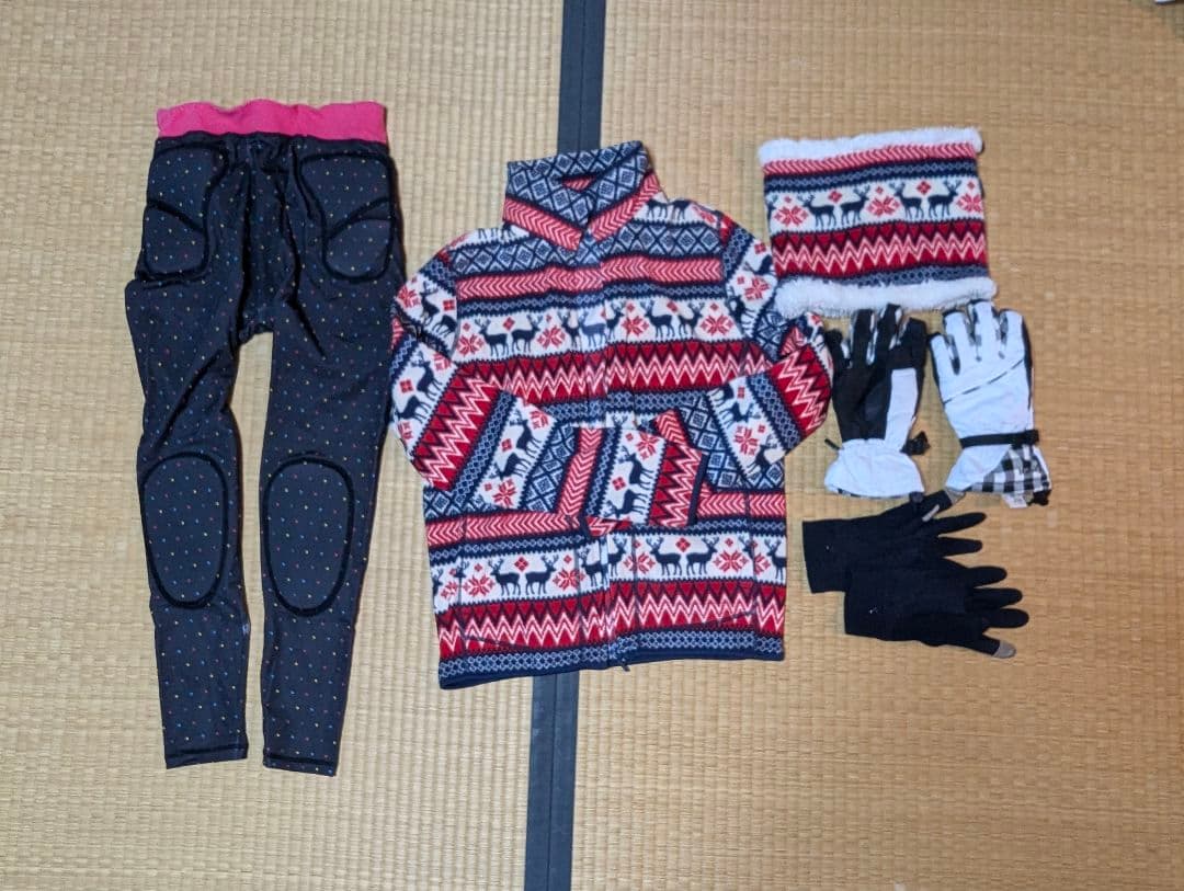 【値下げ！最安】スノーボードセット（ブーツ・ボード・ ウェア・ケース付き）