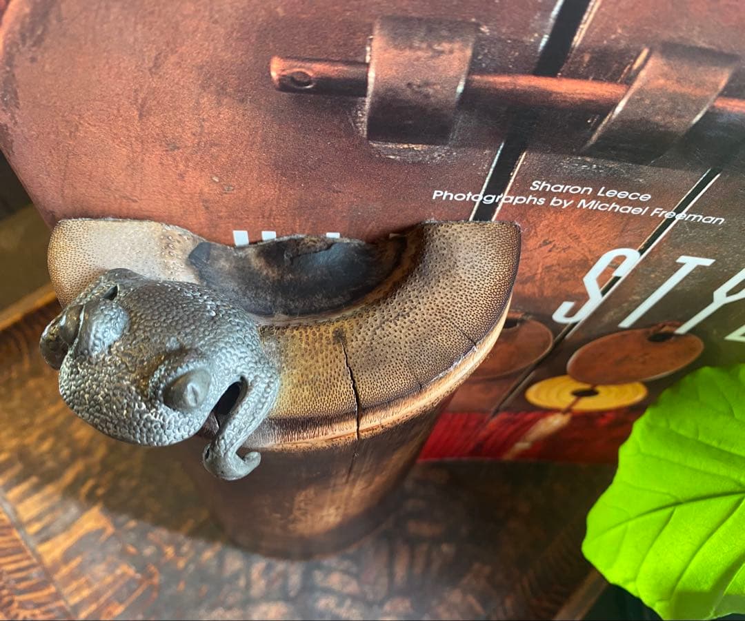 ヴィンテージ　錫製カエル付・ペア　　バンブーブックスタンド　レア