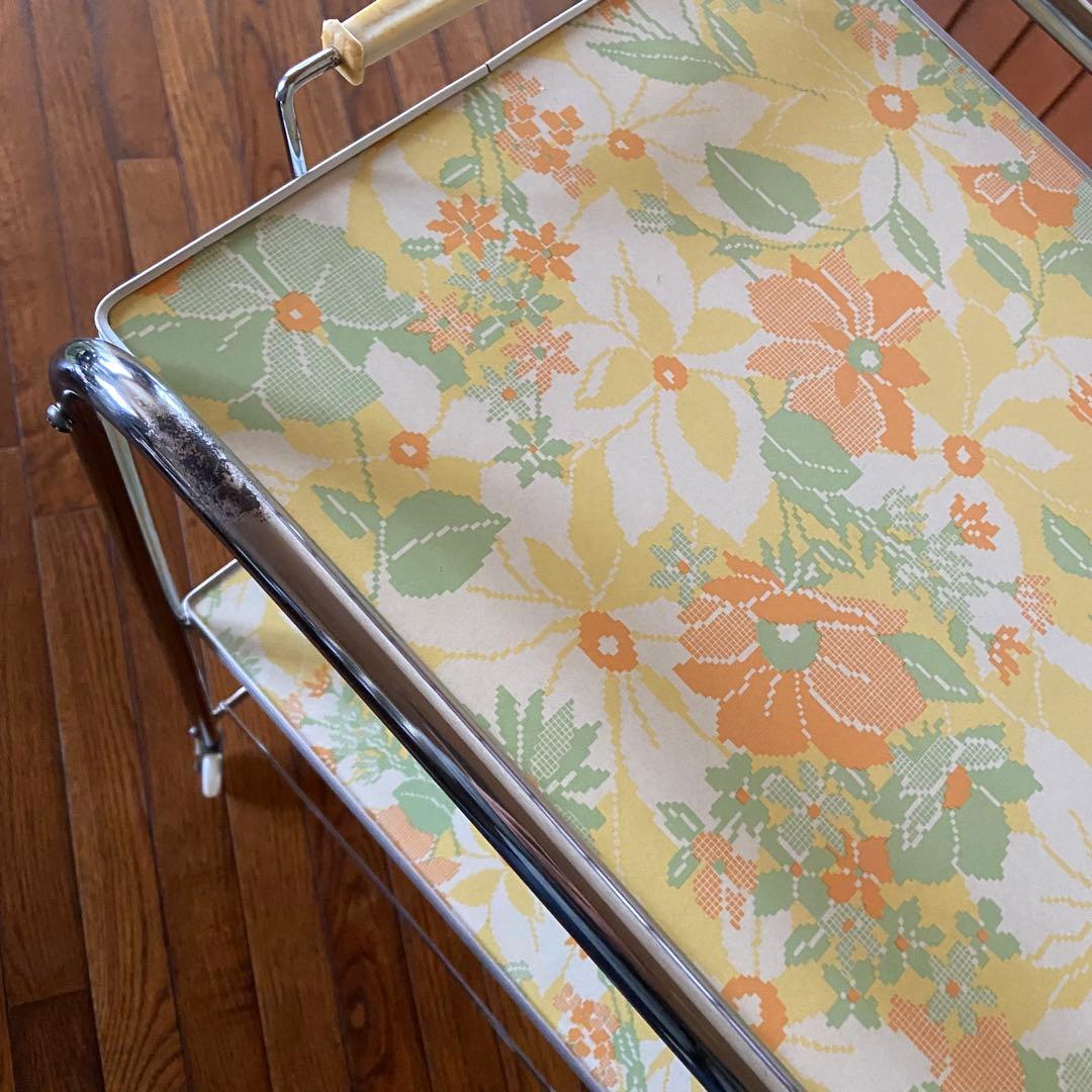 昭和レトロ　キッチンワゴン　花柄　3段　当時物　レトロポップ　トレー