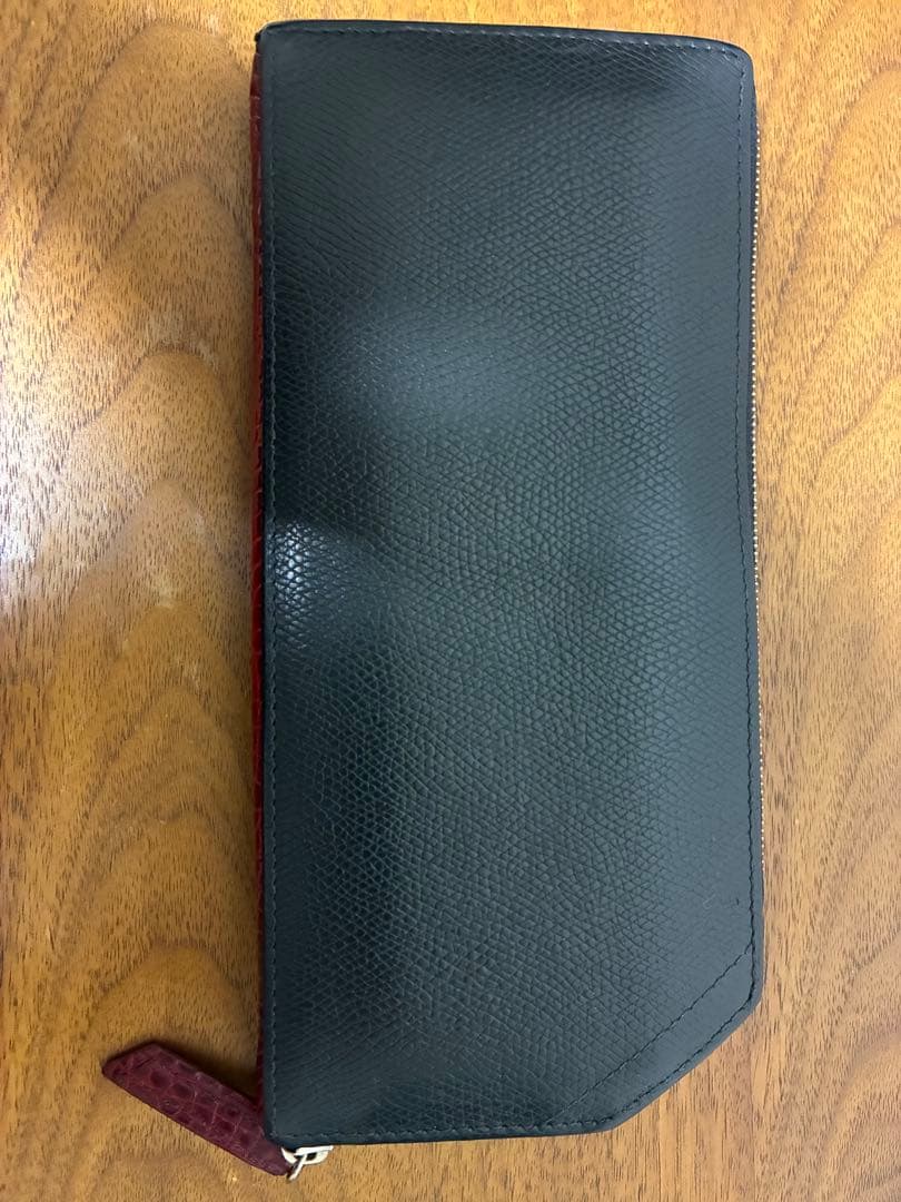 Camille Fournet 黒 レザー 長財布
