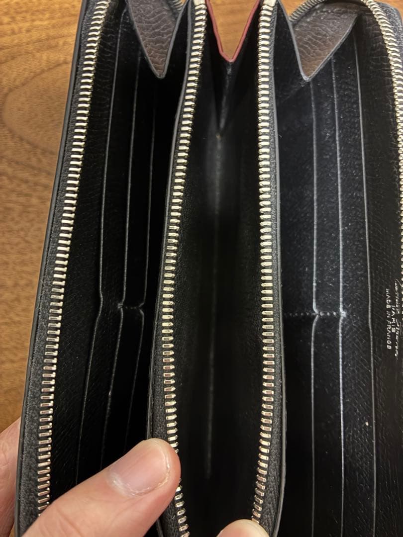 Camille Fournet 黒 レザー 長財布