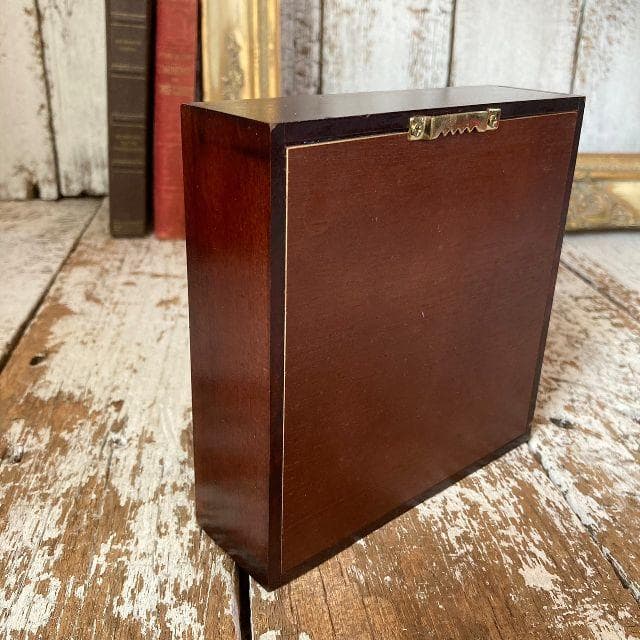 旧西ドイツ ヴィンテージ*ロイターポーセリン*ミニチュア ウォールルーム