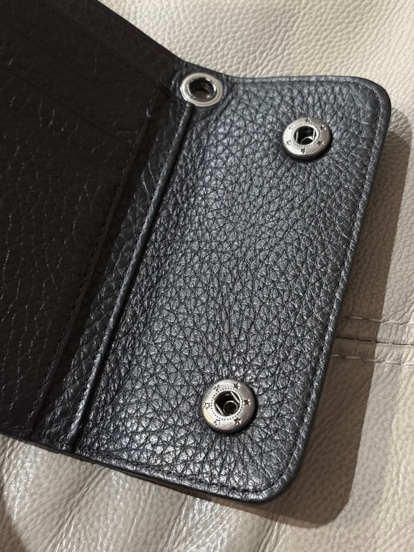 【本革】グレインレザー　クロス　ウォレット　チェーン穴あり　ブラック三つ折り財布