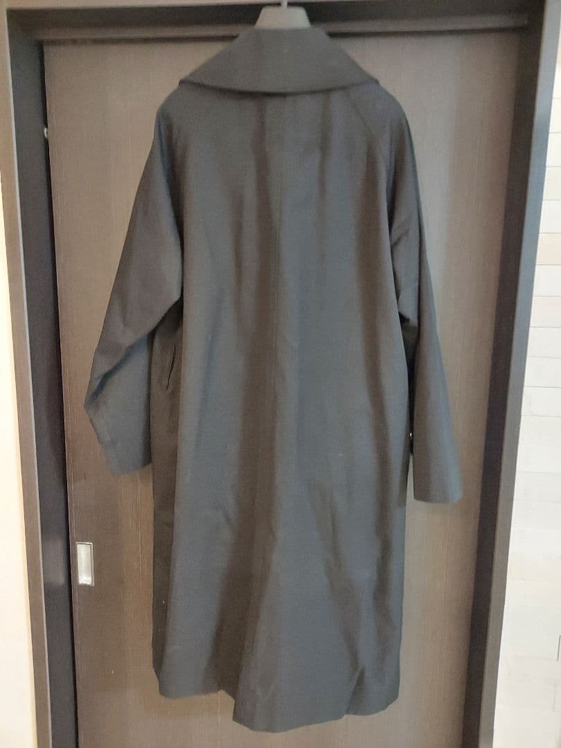 COMOLI コモリ コットンギャバタイロッケンコート ブラック 2