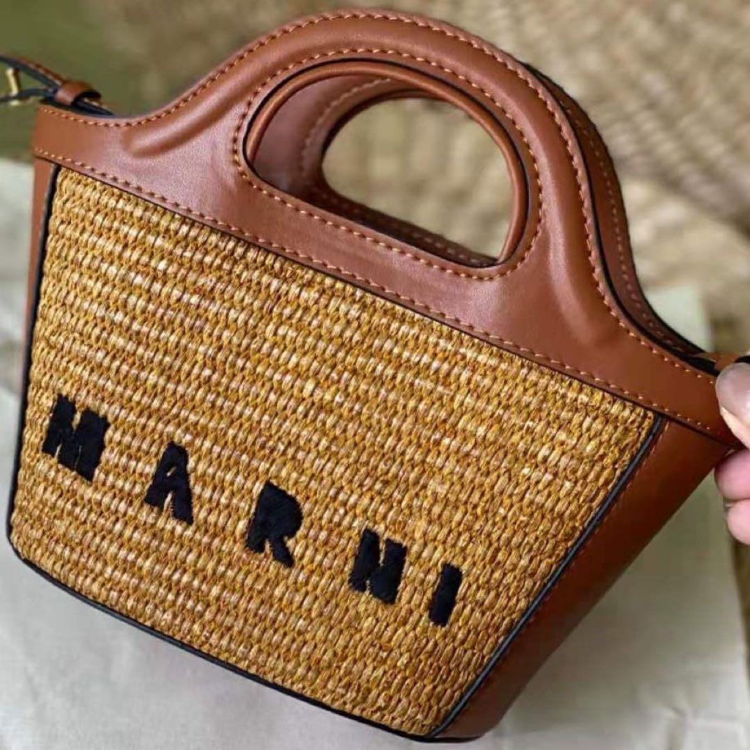 MARNI ロゴ入りかごバッグ　早物勝ち