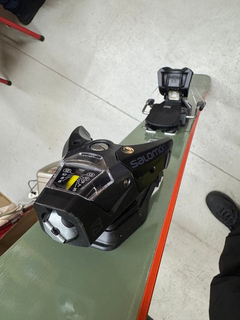 Salomon QST106 181cmスキー板　フリーライド　ビンディング付き
